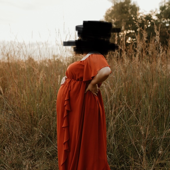 Maternity Photo Shoot Dress - Picture 1 of 4